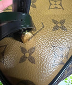 Load image into Gallery viewer, Lv VANITY PM bag
