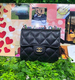Load image into Gallery viewer, Chanel small flap wallet
